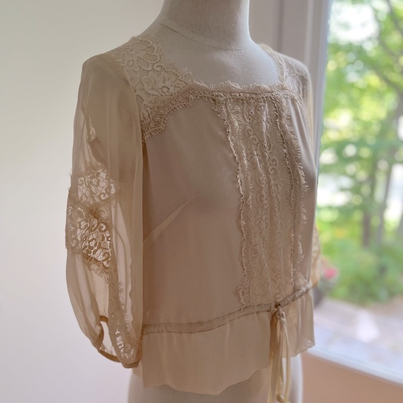 Nanette Lepore silk and lace blouse, size 2 - Picture 1 of 15
